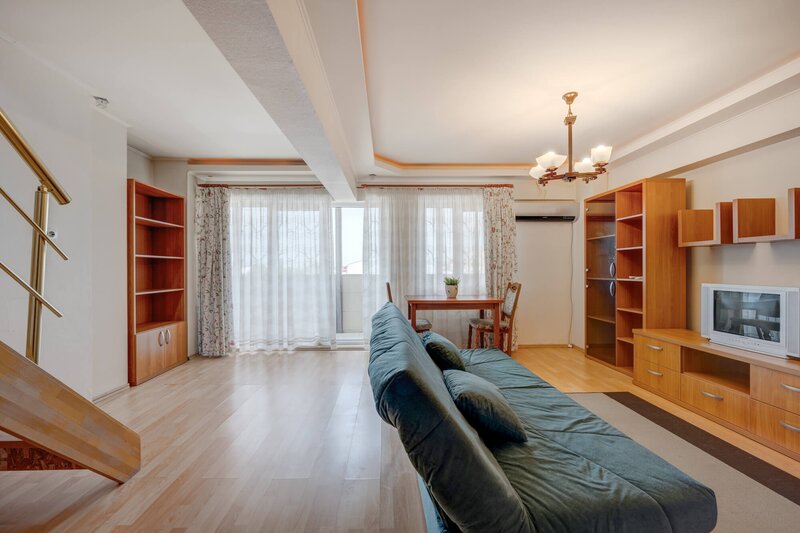 Otopeni, Polona, vanzare duplex 3 camere loc parcare, 0% comision